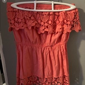 Strapless top
